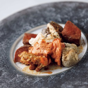 美食家たちを唸らせる、オットセッテの挑戦。