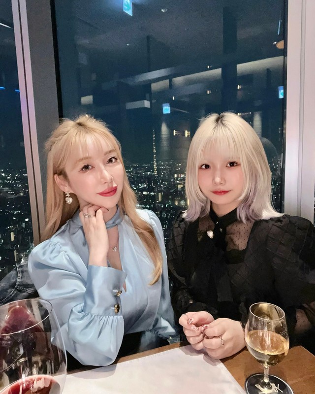 現在、ゆかさんは37歳で、娘さんは23歳。