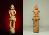 「学研の学習」の組み立てキット（左／画像：株式会社Gakken）と東京国立博物館が所蔵する本物の「挂甲の武人」（右／画像：ColBase（https://colbase.nich.go.jp/））