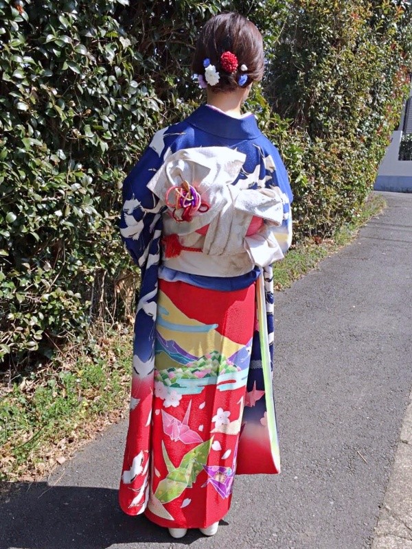 姪の成人式のためにデザインから手がけた友禅の振袖（画像提供：タカハシヤスコさん）