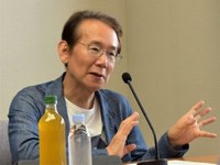 映画『カツベン！』でメガホンをとった 周防監督