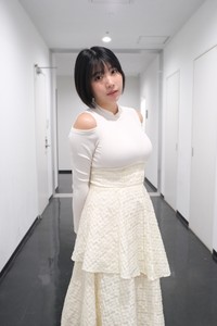 現役薬剤師のIカップグラドル・三橋くん