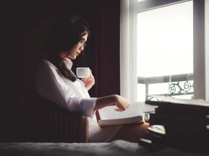 男性目線の作品に「？！」。未来に「負の遺産」を引き継がないために