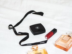 専業主婦だってシャネルのリップを使っていい。私らしさは私が決める