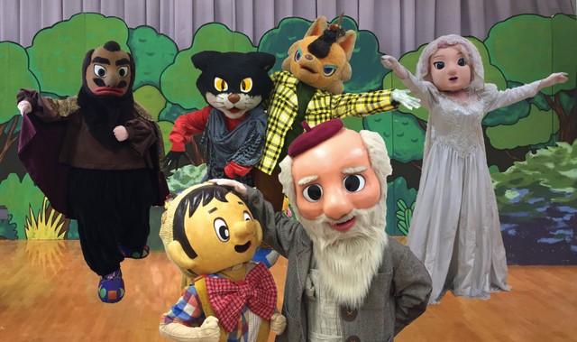 一時はすべての人形が盗まれてしまい、二度と会えないと思ったときも（提供：劇団こぐま座）