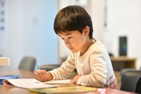 2021年度に日本漢字能力検定を受験した小中高生はのべ145万6556人でした　※画像はイメージです（godfather/stock.adobe.com）