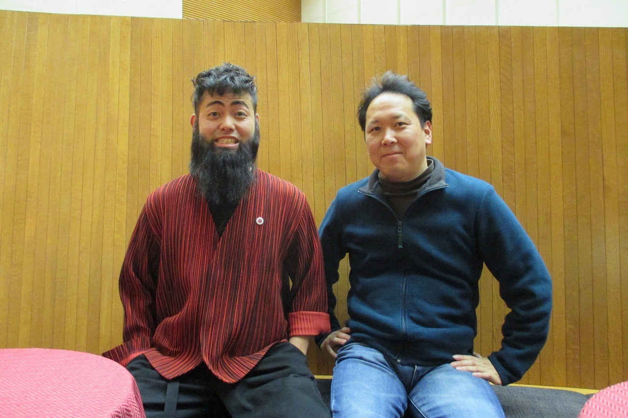 イベントに引っ張りだこ、魔法使いの「まーくん」 転機は父親のガン