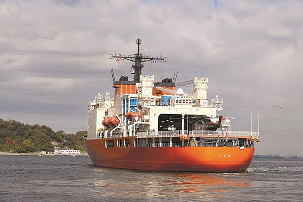 南極観測船「しらせ」、出発！ ｜ 朝日小学生新聞 | 朝日中高生新聞