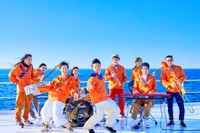 在日ファンクの浜野謙太さんなどが参加するスペシャルバンドが新船のオリジナルテーマソングを手掛けている＝提供写真