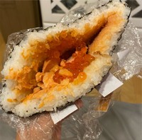 おにぎりの中でイクラがキラキラ輝いてます！（Chappyさん提供）
