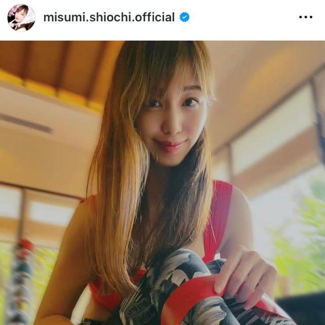 塩地美澄アナのインスタグラム＠misumi.shiochi.officialより