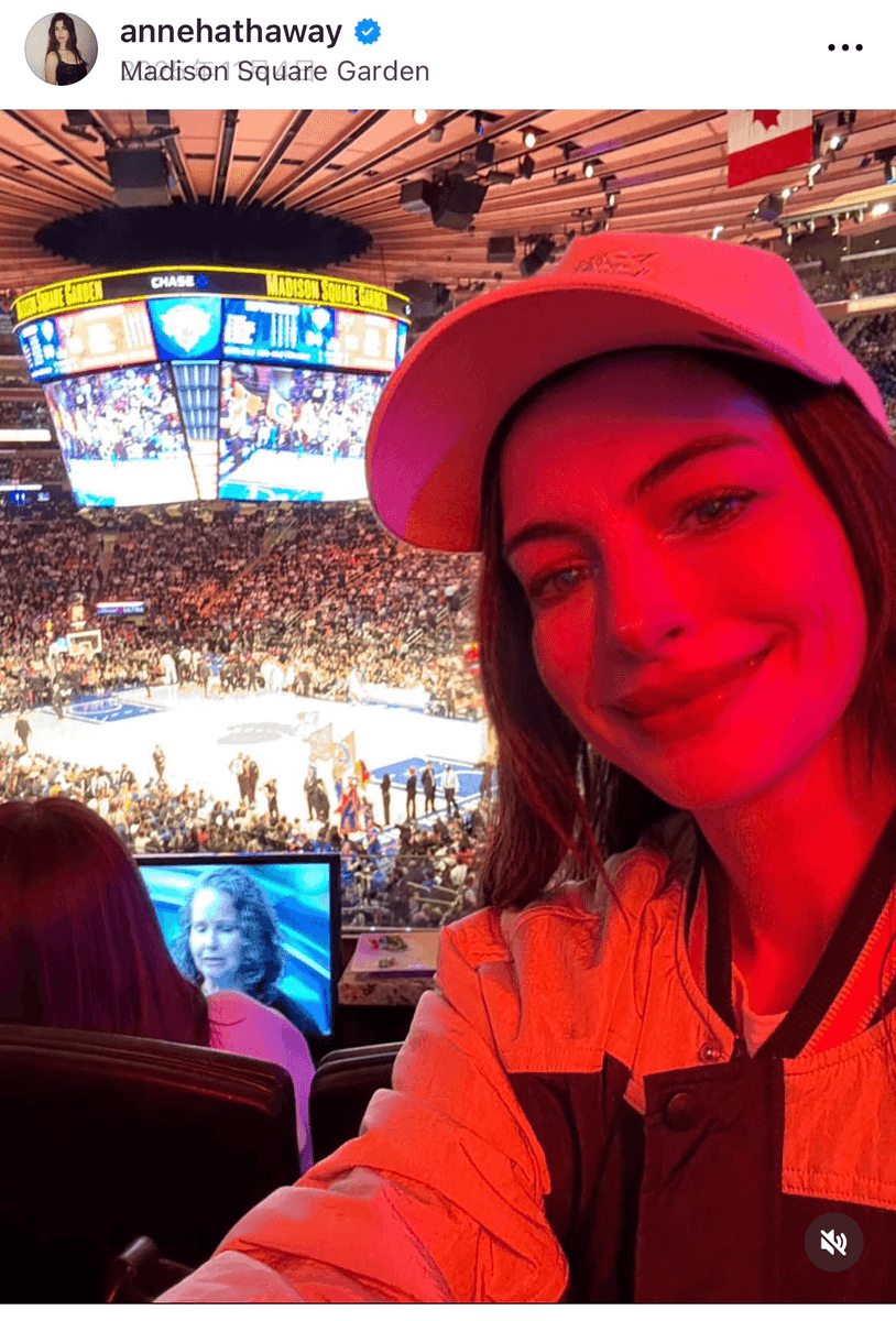 アンハサウェイ (@annehathaway)さんのインスタグラムより