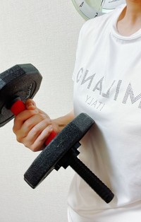 日々の習慣に運動を取り入れ、前向きな生活を送っている／ひさなさん（@hisana_diet）提供