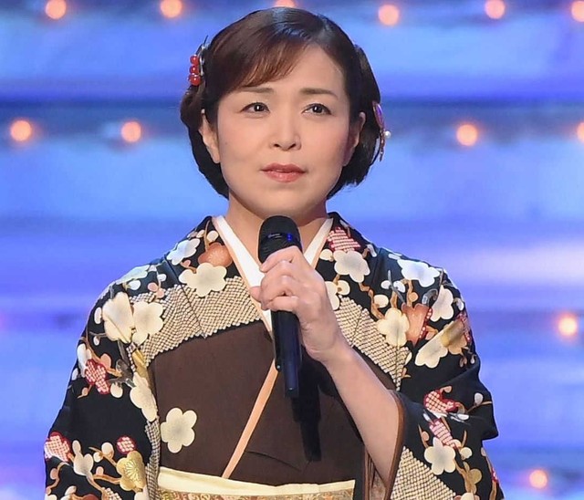 石原詢子＝2022年