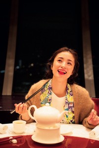 上戸彩 15年ぶり写真集「Midday Reverie」デジタル限定特別版（宝島社）より＝撮影・川島小鳥