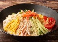 冷やし中華胡麻（石丸製麺提供）