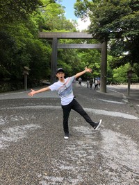 関沢圭司さん（速水けんたろうさん公式Xの投稿から）