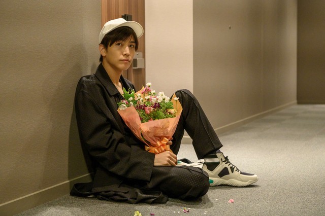 映画「空に住む」©2020 HIGH BROW CINEMA