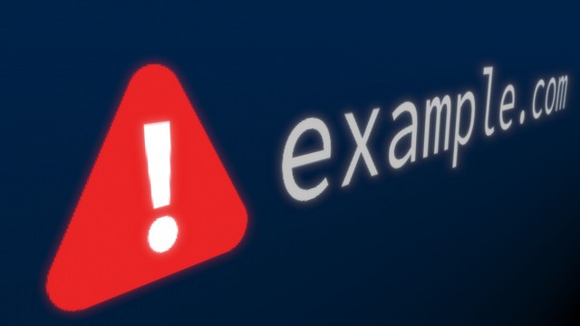 運用を終了したドメインが第三者に取得され、悪用されるケースが相次いでいます（イメージ画像）