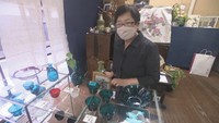 民芸店で「倉敷ガラス」の作品展