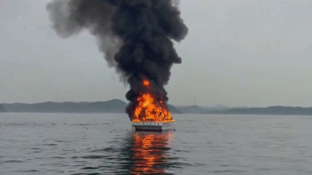 瀬戸芸のツアー中…高松市の男木島沖で海上タクシー炎上　乗客・乗員25人は漁船が救助　香川