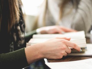 「君の親のバーキンは学費になったんだよ」親への負い目を突く一言