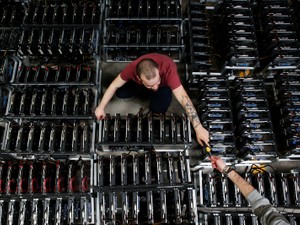 ビットコインを法定通貨にしたエルサルバドル、サービス禁止の中国…仮想通貨の将来