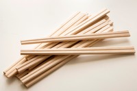 割り箸は「保存袋の空気抜き」や「ささみの筋取り」にも使える※画像はイメージです（Saburou/stock.adobe.com）