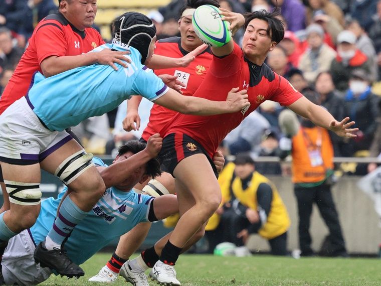 ラグビー - 帝京大学・本橋尭也 冷静な判断が光る司令塔は、2度目の