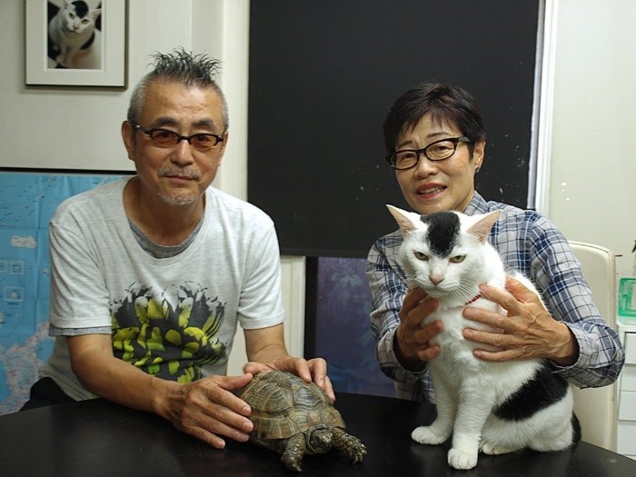 「隣にいるのが、かめきちだよ」