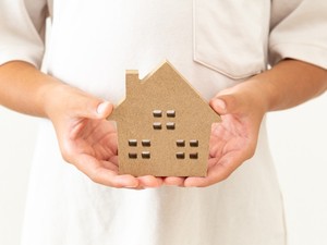 アパートを相続する流れ　経営すべき？　売却すべき？　判断基準から対処法まで解説