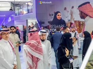 「脱石油」サウジアラビアが巨額投資、巨大IT企業も現地入り　背景に米中技術対決も