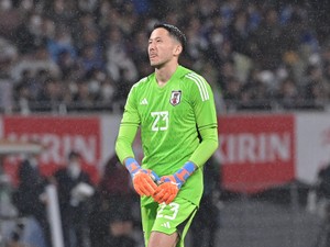 「何試合かに1回でもミスしてはダメ」　シュミットが目指す正GK像