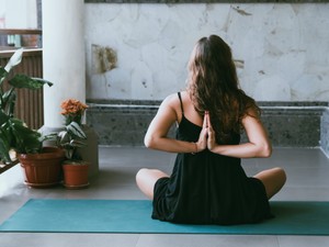 休日の充実のために、平日すべてを仕事に捧げないことから始めたい