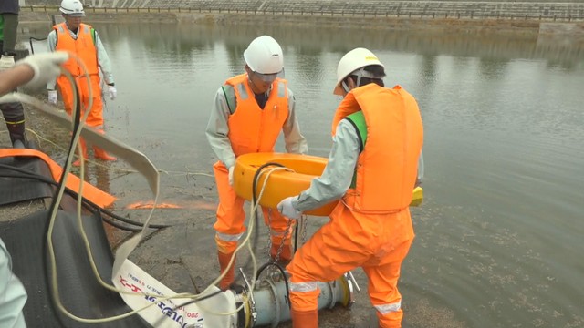 梅雨を迎える前に「排水ポンプ車」の操作訓練　中国四国農政局