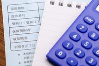 医療保険について見直してみましょう※画像はイメージです（umaruchan4678/stock.adobe.com/）