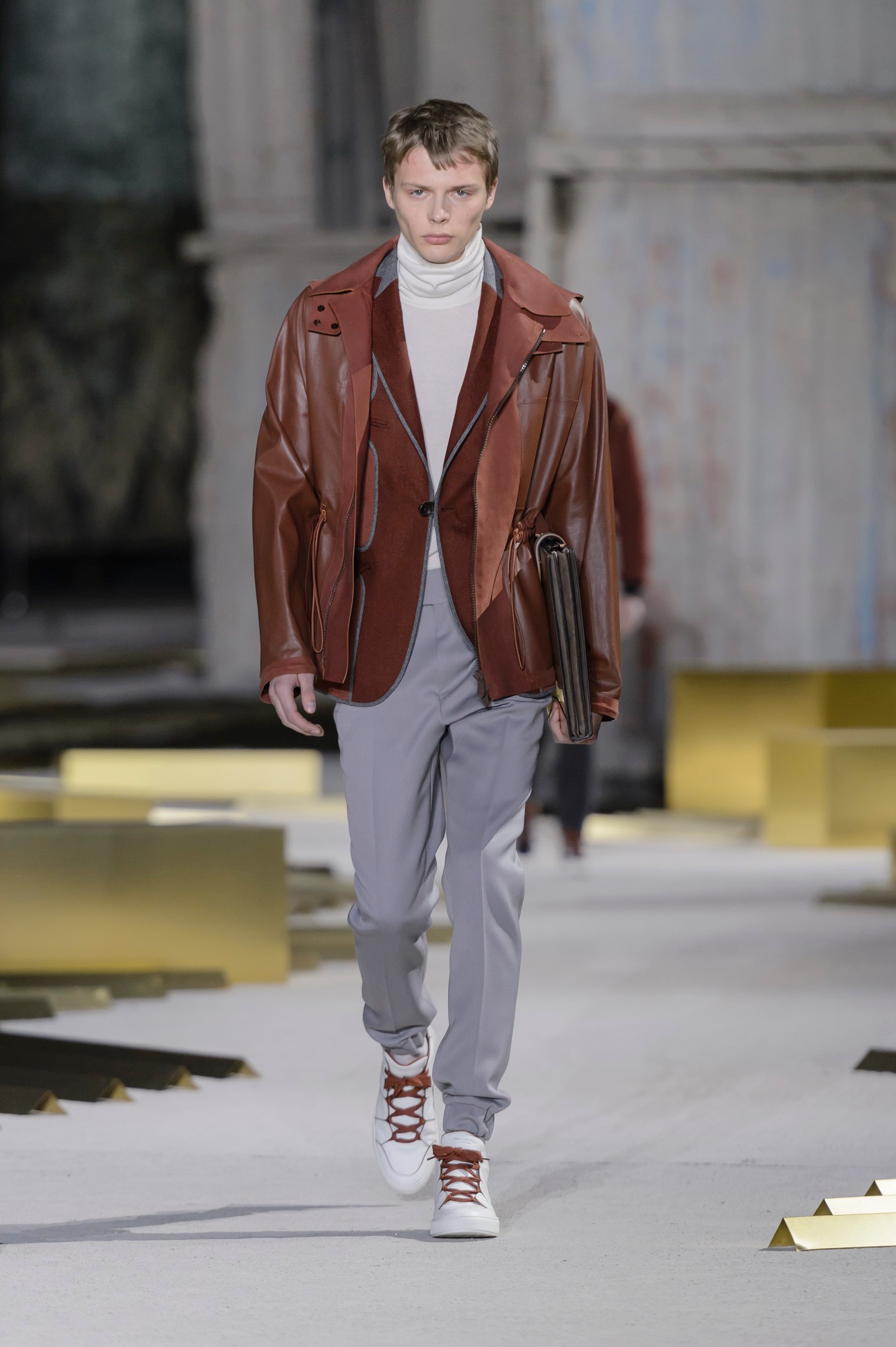 Ermenegildo Zegna Coutureエルメネジルド ゼニア クチュール：アエラ