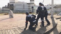 相次ぐ電車での事件受け　JR倉敷駅前で警察と消防が合同訓練　岡山