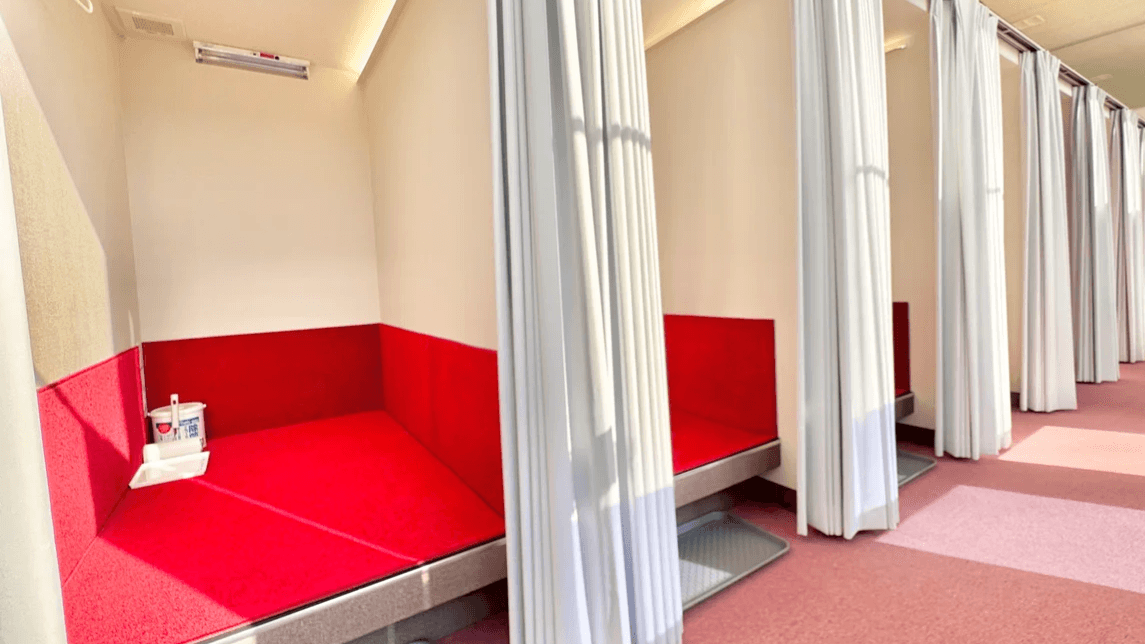 個室ブースで乗船前後を快適に　ジャンボフェリーが新サービス「ちょっとこま」を開始