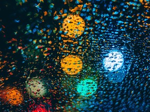 私も君も、シャットダウン。仕事のことは忘れて非日常に刺激を受けて