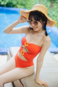 奥ゆいの1st写真集（KADOKAWA）より＝撮影：横山マサト