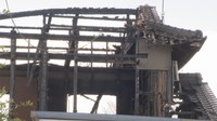 高松市で住宅が全焼 １人が遺体で見つかる　１人がけが　　
