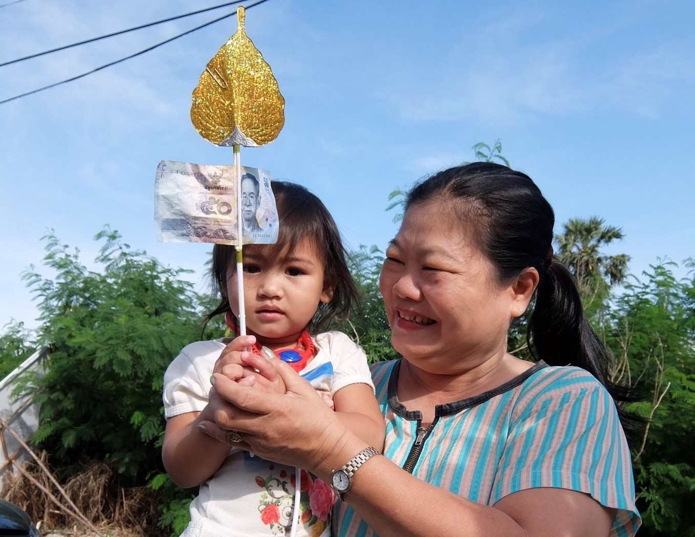 タイ社会に根付く タンブン 日本人がツーリングを通して見た精神とは ほ とせなnews