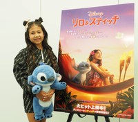 映画「リロ＆スティッチ」で主人公のリロを演じたマイア・ケアロハ