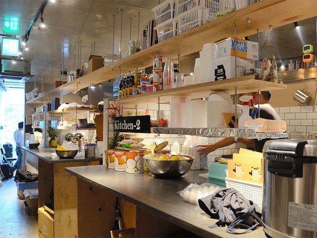 店舗がない「ゴーストレストラン」、1年で3割廃業の飲食業界を救うか 