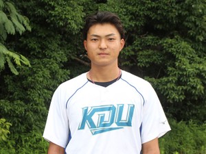 近畿大学・阪上翔也　右ひじ癒えた夏に本塁打　「二刀流」だから見える甲子園の景色