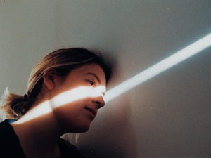 間違いのない世界に屈したくはない。でも、私には世界と友人が必要だ