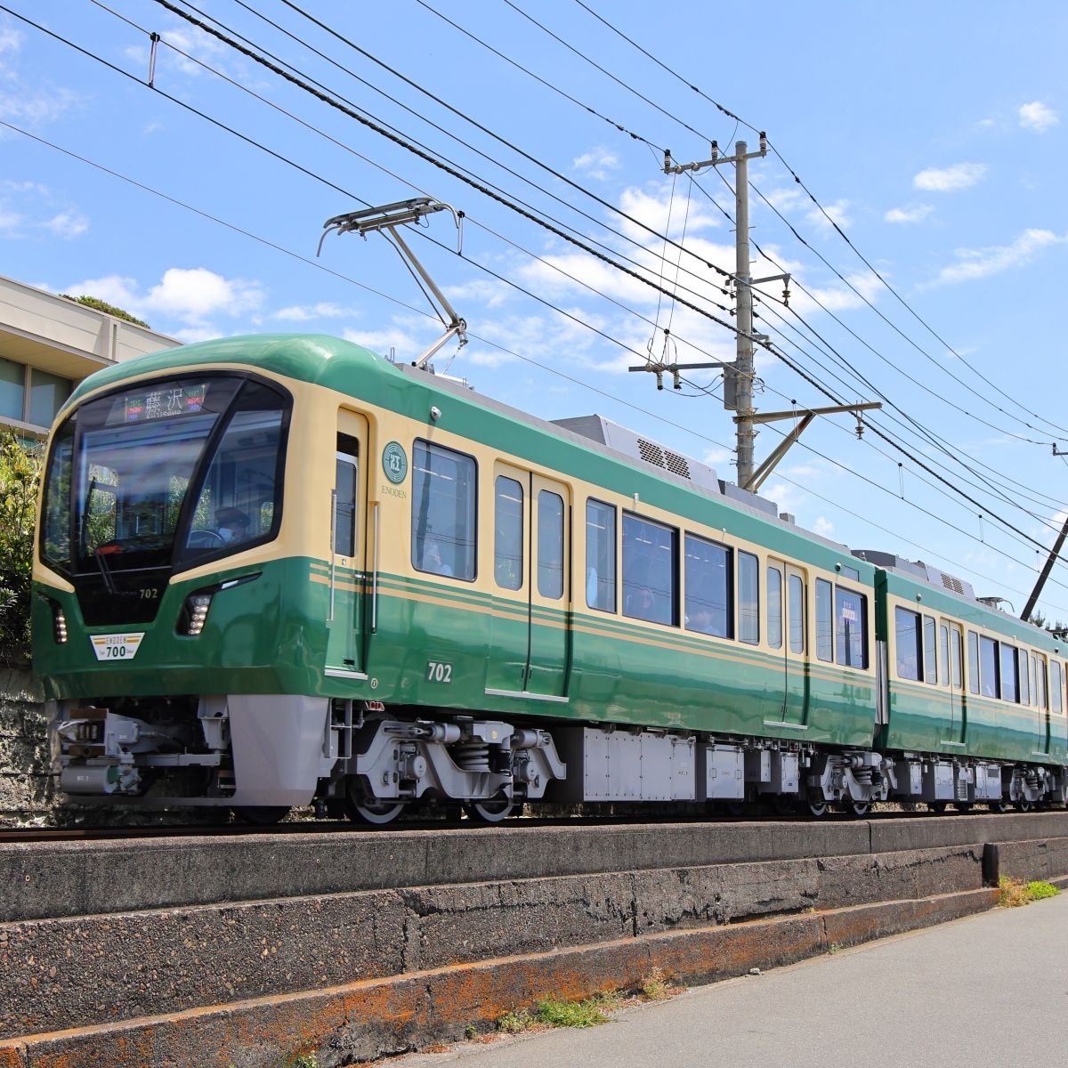 【江ノ島電鉄】社紋 江ノ島電鉄】社紋 File:EnoshimaElectricRailway logo full.svg
