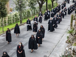 領土はない、パスポートはある　マルタ騎士団はなぜ「国」なのか　日本人騎士も誕生