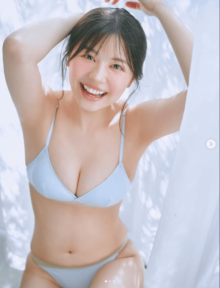 「FLASH」（26年3月24日発売号）に登場した加藤愛梨のオフショット　本人のインスタグラム（＠airi_kato_official）より